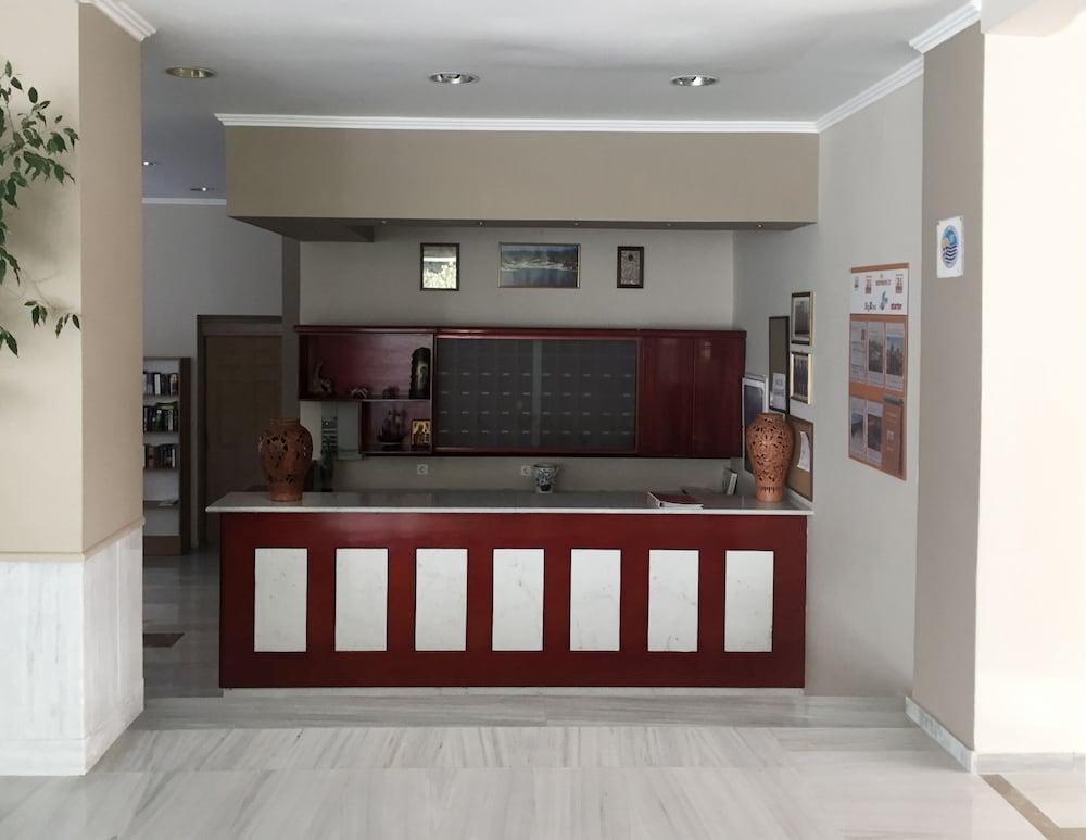 Golden Sun Hotel Finikounda